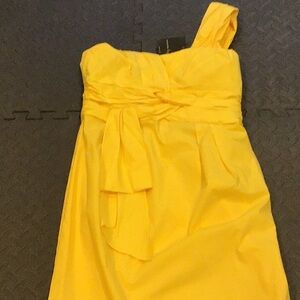 Adorable high style yellow party dress